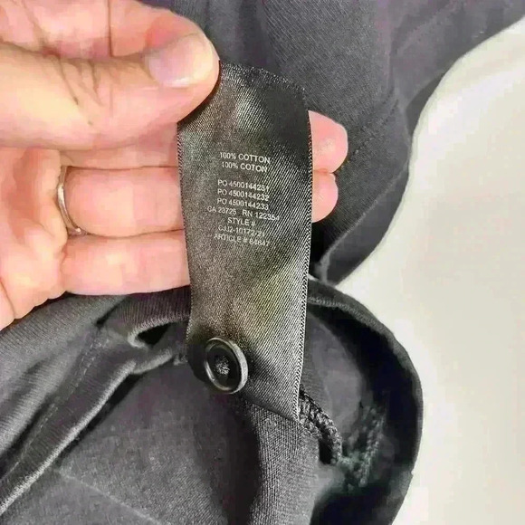 ARITZIA SUNDAY BEST Preppy Boxy Black Crop Polo Collar Button Up Top Women XS - Picture 6 of 8